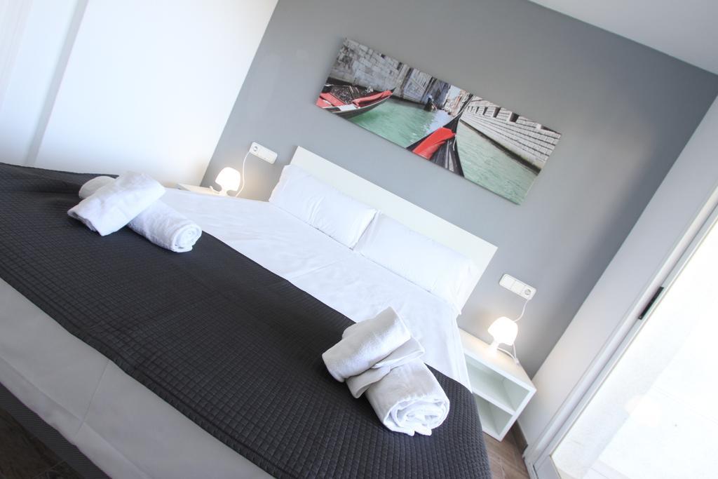 For A Stay Royal Center 살루 외부 사진
